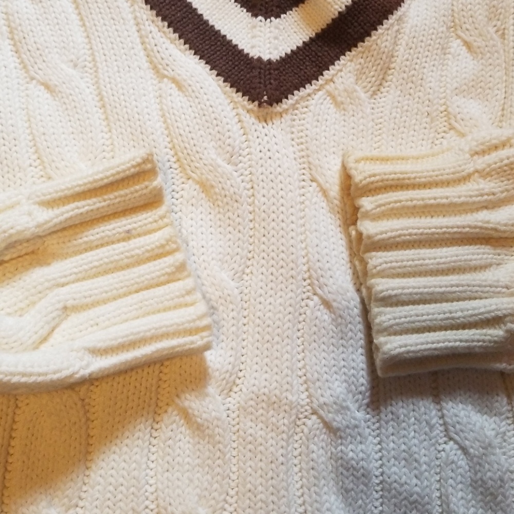 Sweater - Picture 2 of 3